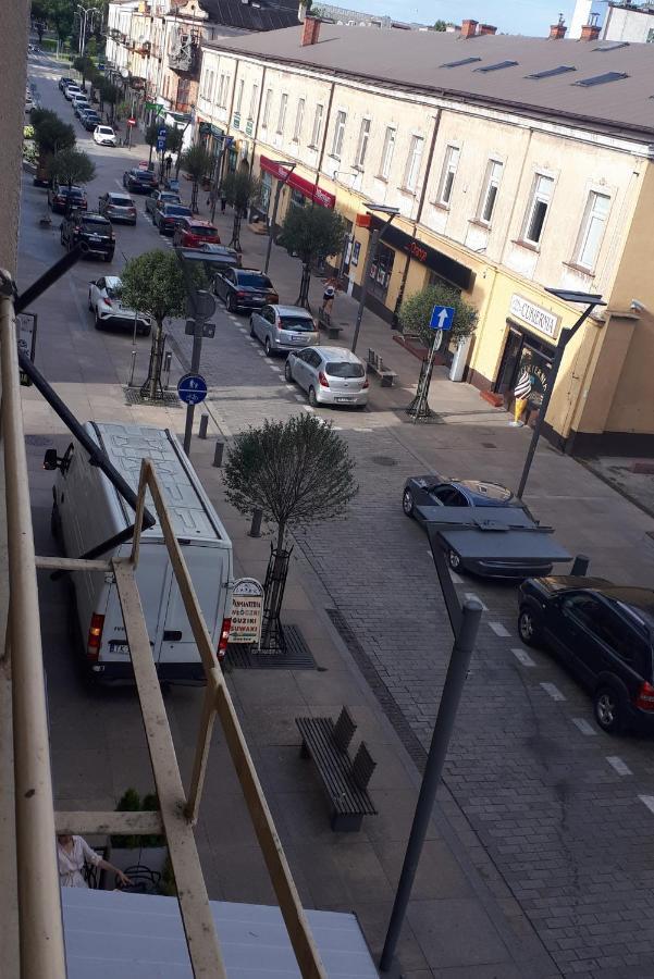 Apartamenty Centrum Rynek Market City Center Kielce Kültér fotó