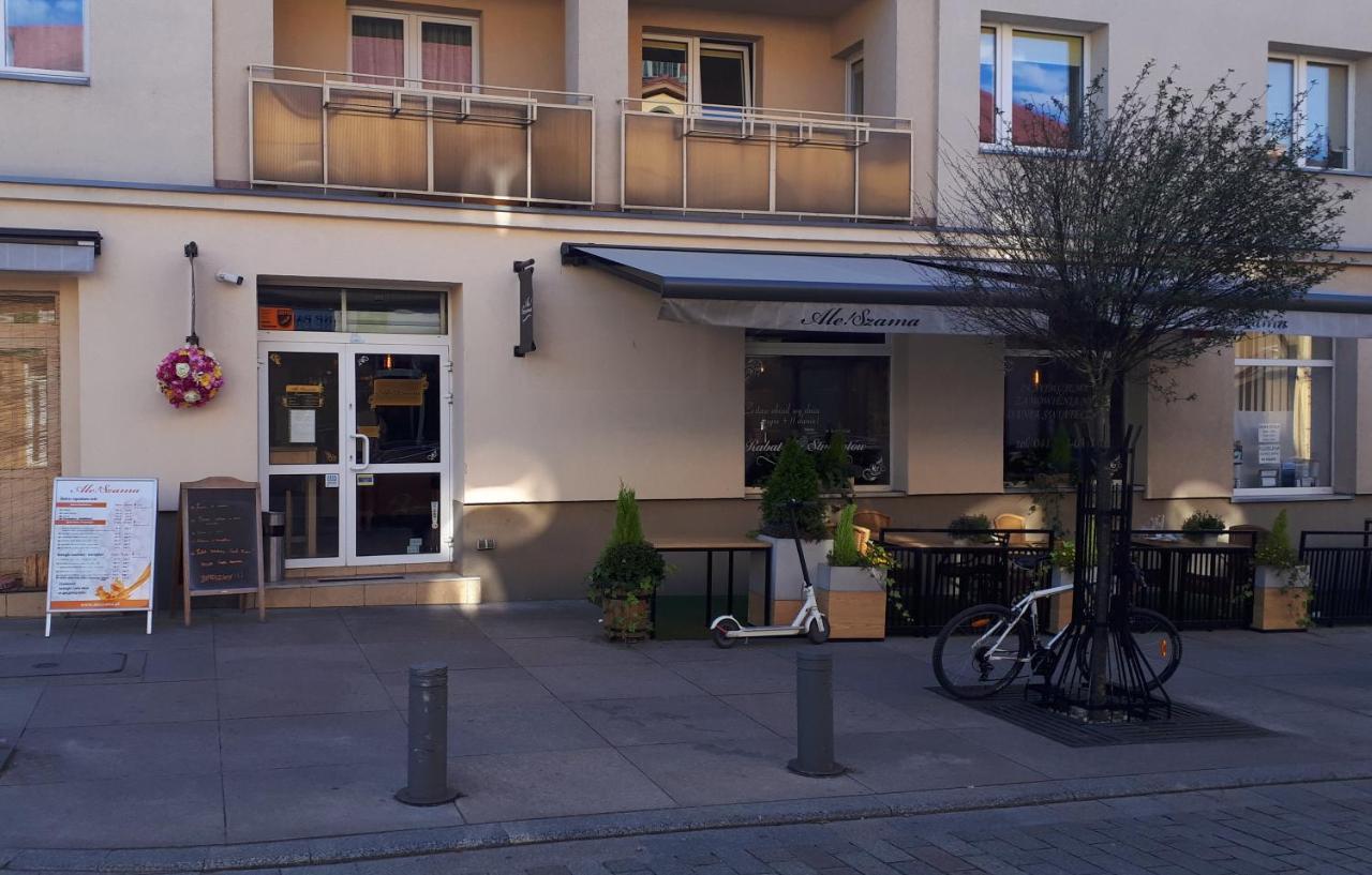 Apartamenty Centrum Rynek Market City Center Kielce Kültér fotó