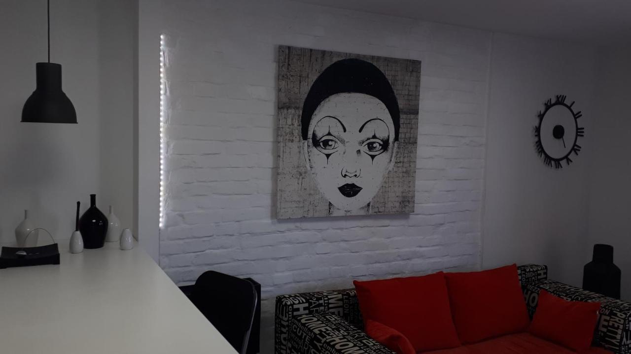 Apartamenty Centrum Rynek Market City Center Kielce Kültér fotó