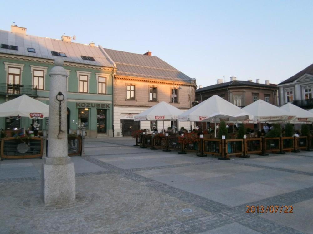 Apartamenty Centrum Rynek Market City Center Kielce Kültér fotó